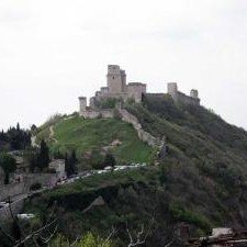 cover_itinerario_foligno_assisi_escursionistica